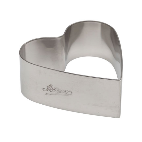 Ateco 4900 Stainless Steel Heart Shaped Form